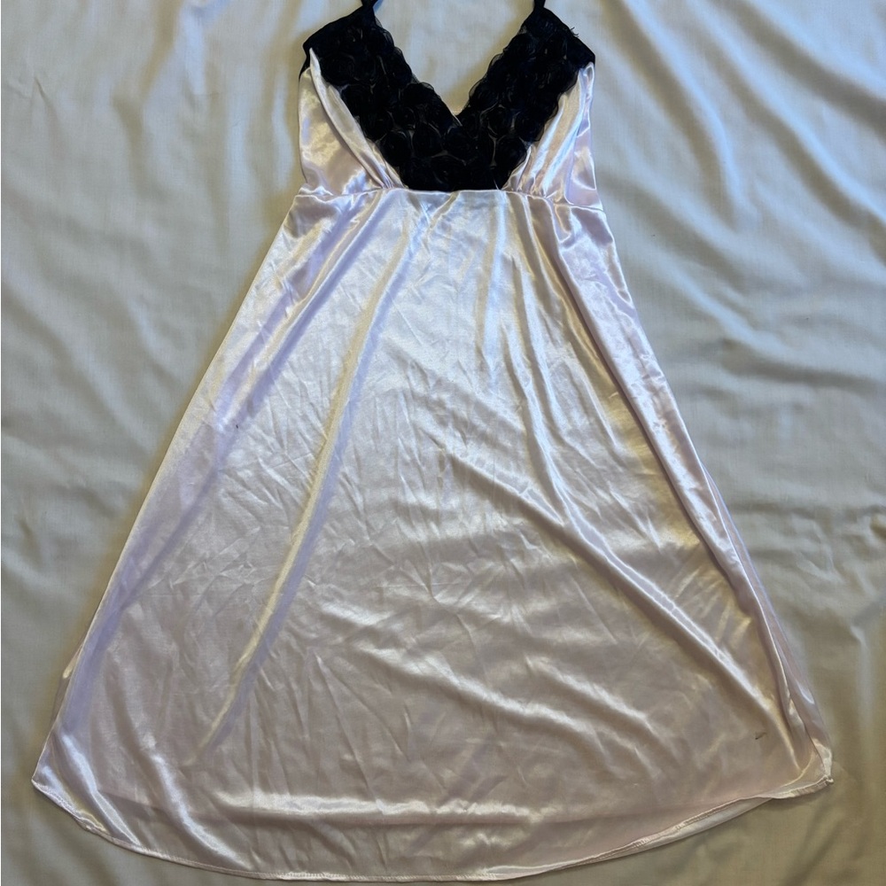 Elegant Black and Light Pink Nightgown/Slip